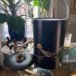 Unique ice Buckets By Couroc Road Runner